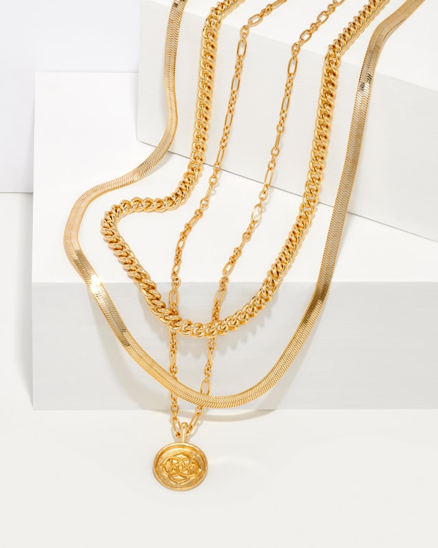 Dira Coin Necklace Layering Set in Gold | Kendra Scott