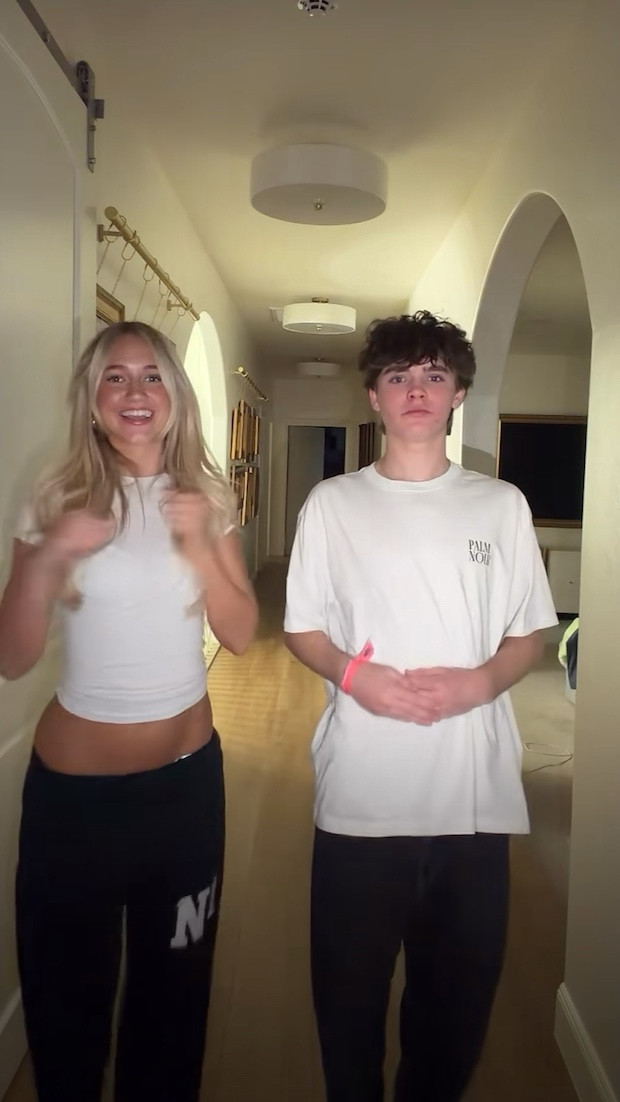 Comfy outfit inspo 🖤

#LTKActive #LTKootd #LTKSaleAlert