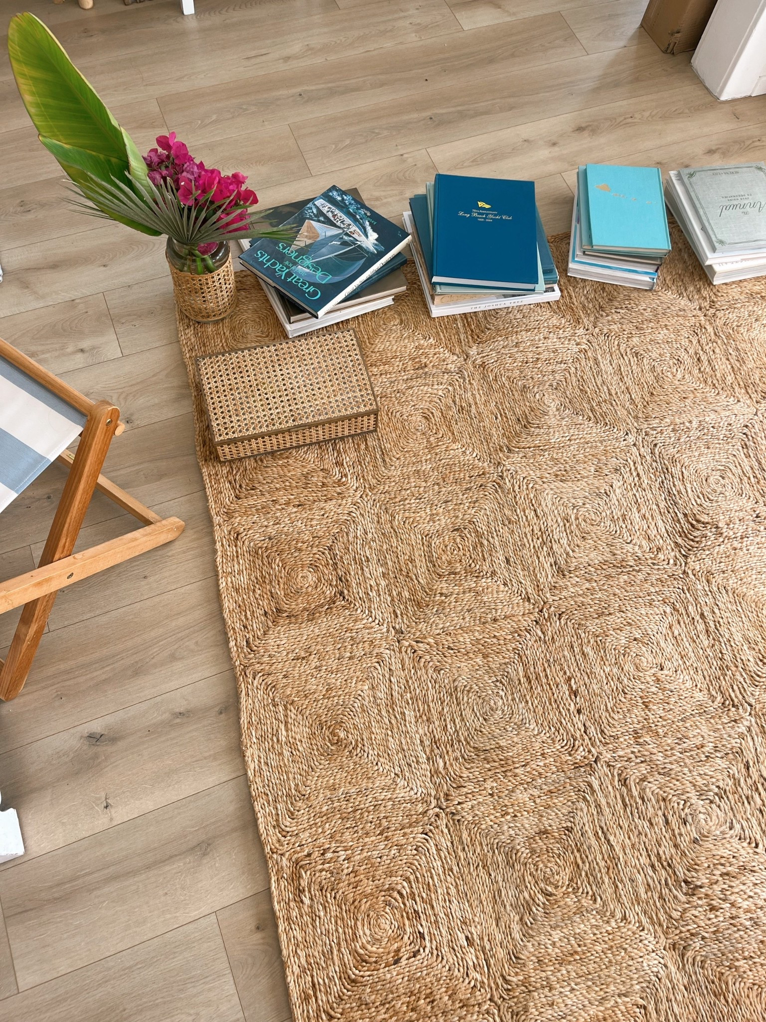 Love this tile jute rug for a coastal spring and summer decor update 

#LTKmomlife #LTKHome #LTKSaleAlert