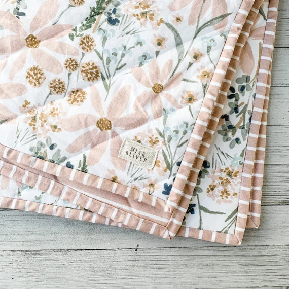 Modern Floral Wholecloth baby blanket-daisy bloom-Boho Baby Quilt-Toddler bed-baby quilt | Etsy (US)