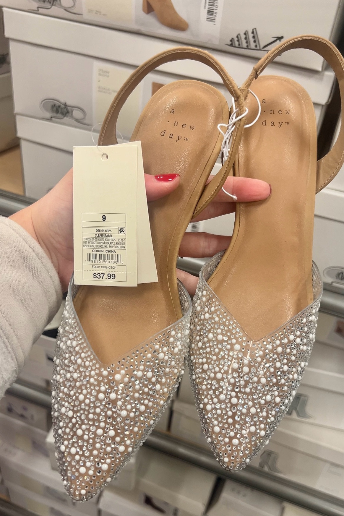 Embellished slingback kitten heels

Target Shoes, Heels

#LTKGiftGuide #LTKShoeCrush #LTKHoliday