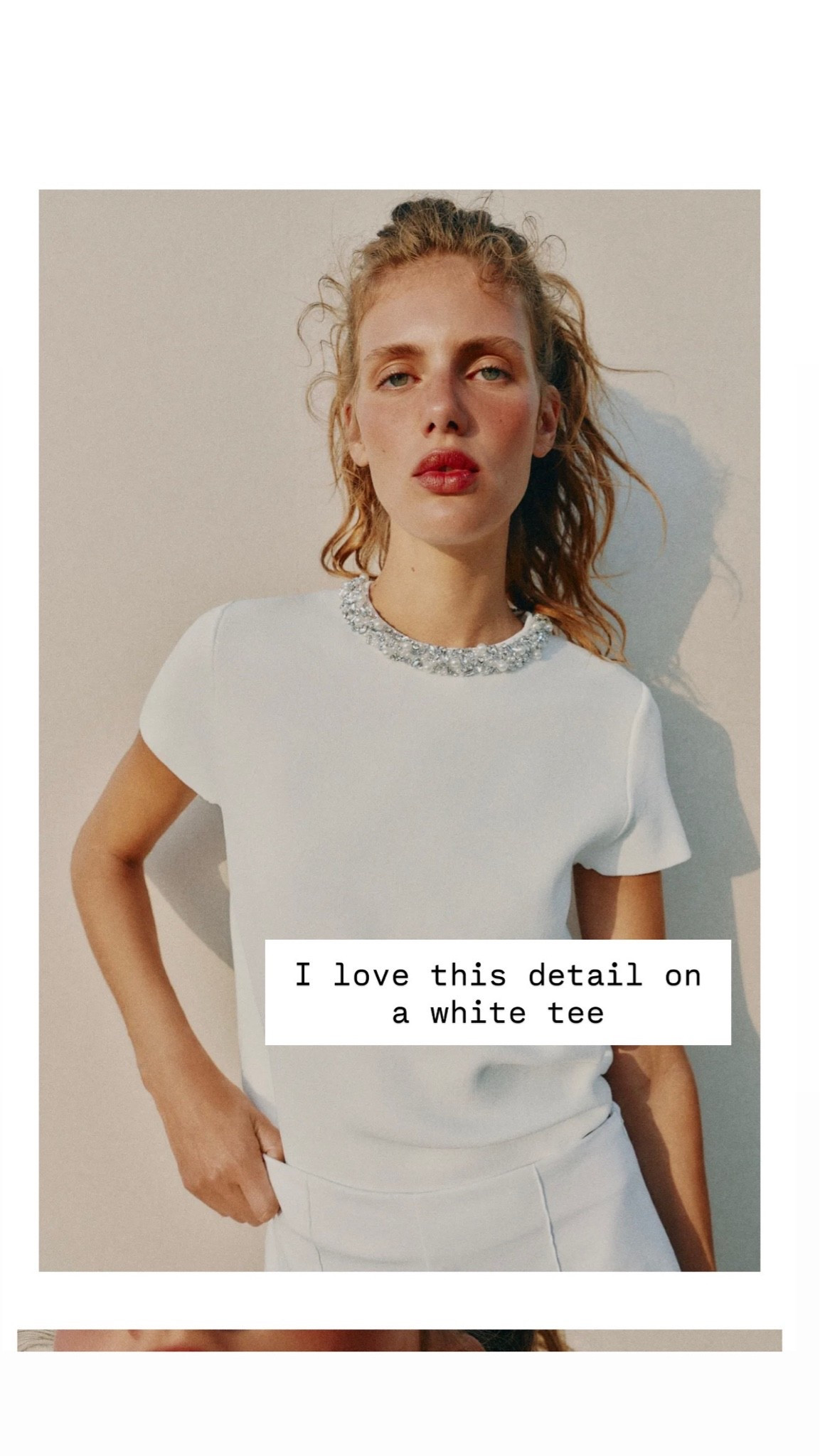 How cute is the embellishment on this white tee?!

Loverly Grey, Zara, embellished white tee