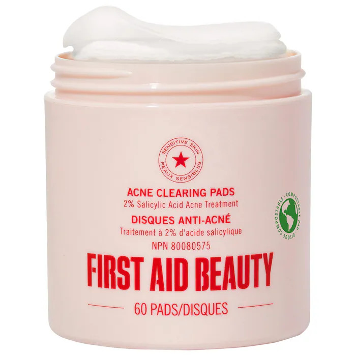 Acne Clearing Pads - 2% Salicylic Acid Acne Treatment - First Aid Beauty | Sephora | Sephora (CA)