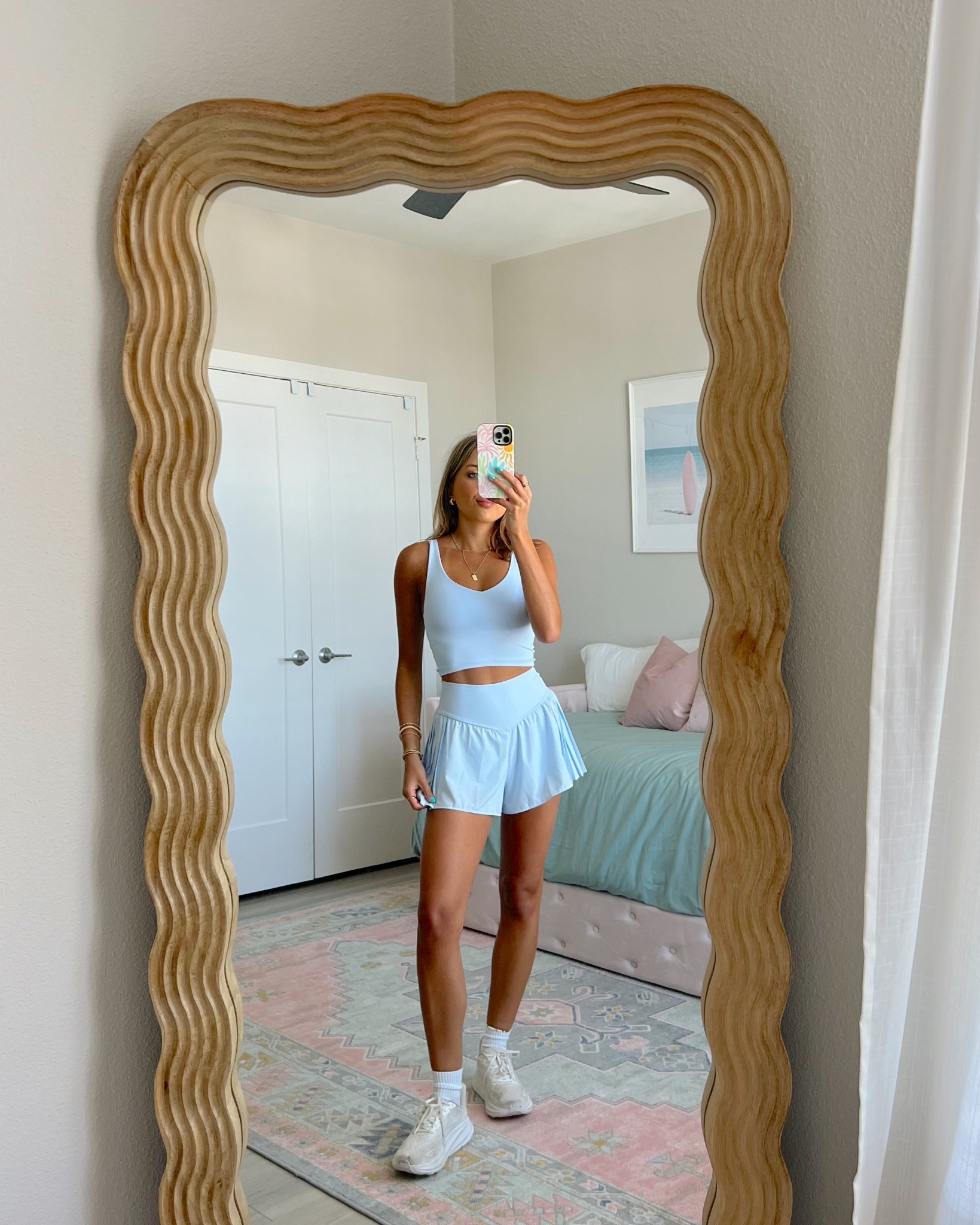 new spring arrivals from Aerie! love these spring outfits 💕💐 wearing a size XS in these workout shorts and sports bra 