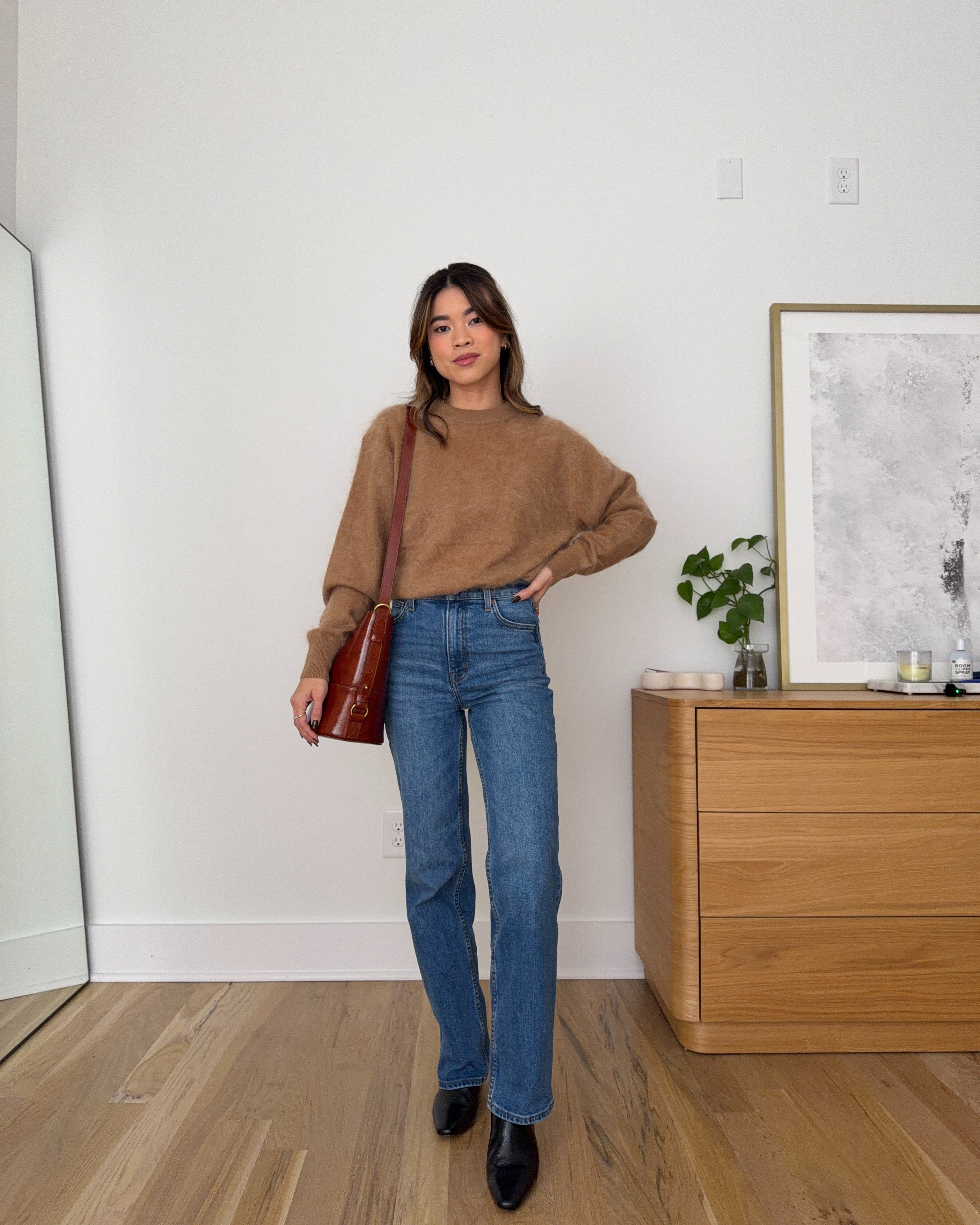 It’s time to shop the @Aritzia sale!! 
Here’s everything you need to know to shop Aritzia 20% off this week!

Aritzia Clientele Sale: 20% off Everything, including 20% off The Super Puff
Thursday, November 20th at 4pm PST - Monday, November 24th

Aritzia Black Fiveday/Public Sale: 20% off Everything, including 10% off The Super Puff
Tuesday, November 25th - Monday, December 1st
Sizing info: XS sweater, 24 in the jeans, 
petite fashion, get dressed with me, outfit inspiration, ootd, nashville outfit, Nashville influencer, petite style, vacation style, casual outfits, mom style, petite pants, winter dress, winter outfit, winter pants, winter outfit inpso, winter outfit idea,  winter top, winter style, autumn sweater, fall sweater, winter sweater, cozy sweater, cold weather sweater, cold weather outfit, winter bag, winter purse, denim, jeans, winter denim, fall jeans, 

 

#LTKCyberWeek #LTKGiftGuide #LTKSaleAlert