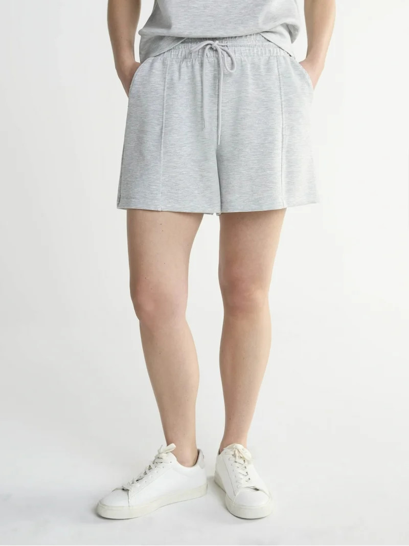 Scoop Women's and Women’s Plus Scubaknit Seamed Shorts, Sizes XS-4X | Walmart (US)