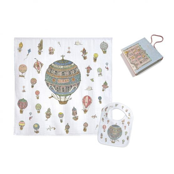 Atelier Choux Swaddle & Small Bib Gift Box Set – Hot Air Balloon | The Tot