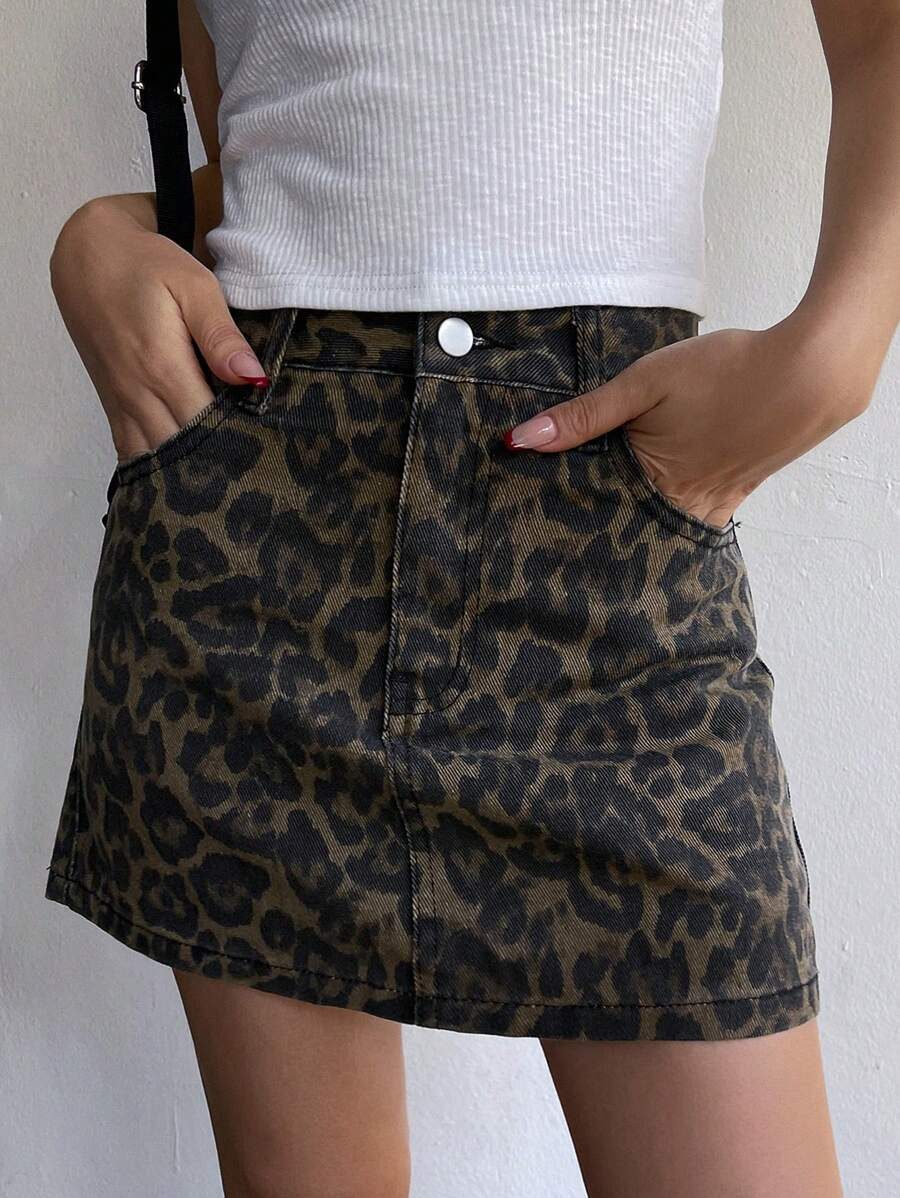 Strévra Women's Leopard Print Button Front Pocket Simple Casual Denim Mini Skirt Y2k | SHEIN