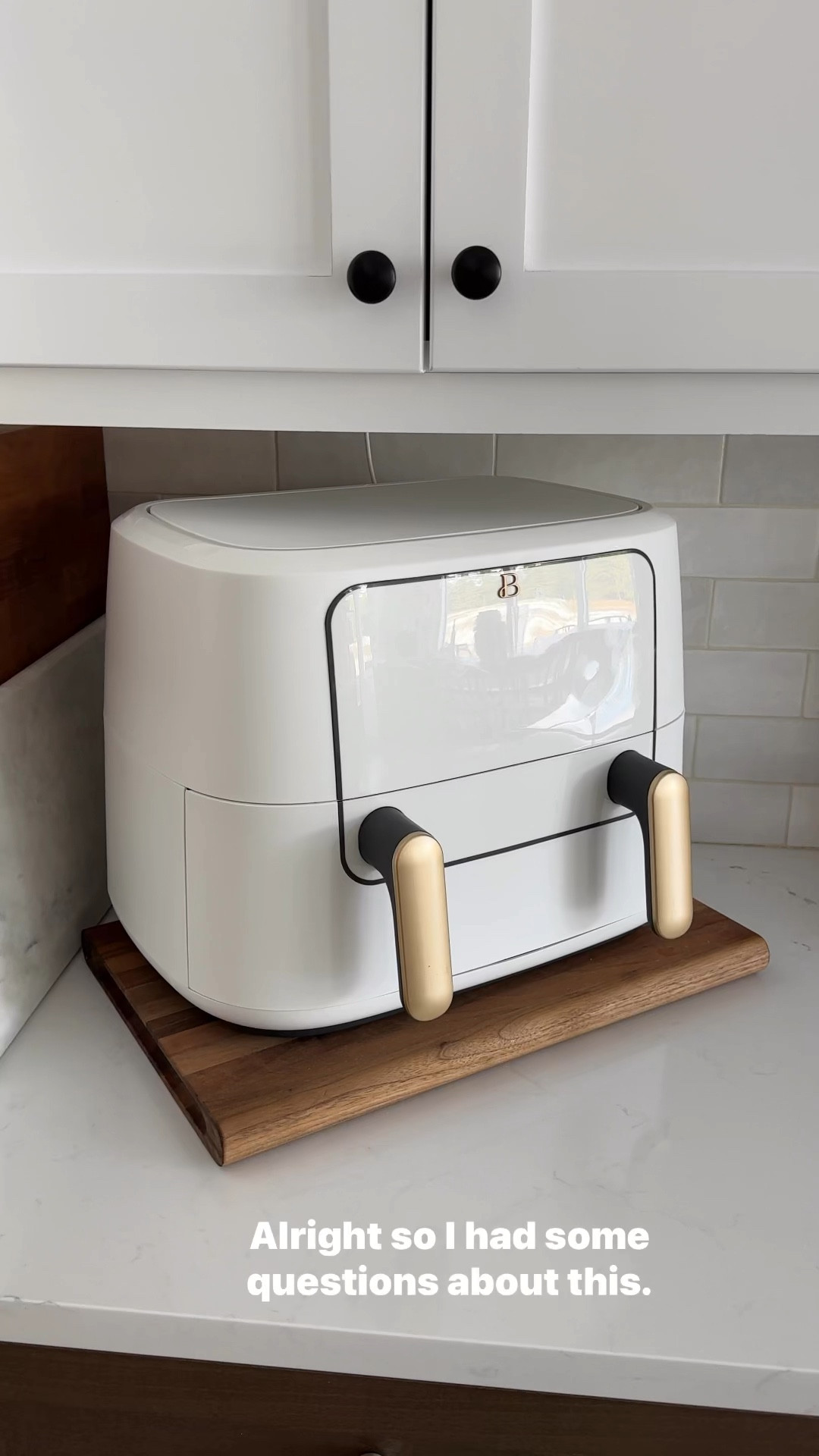 Beautiful 9QT TriZone Air Fryer, by Drew Barrymore (White Icing)