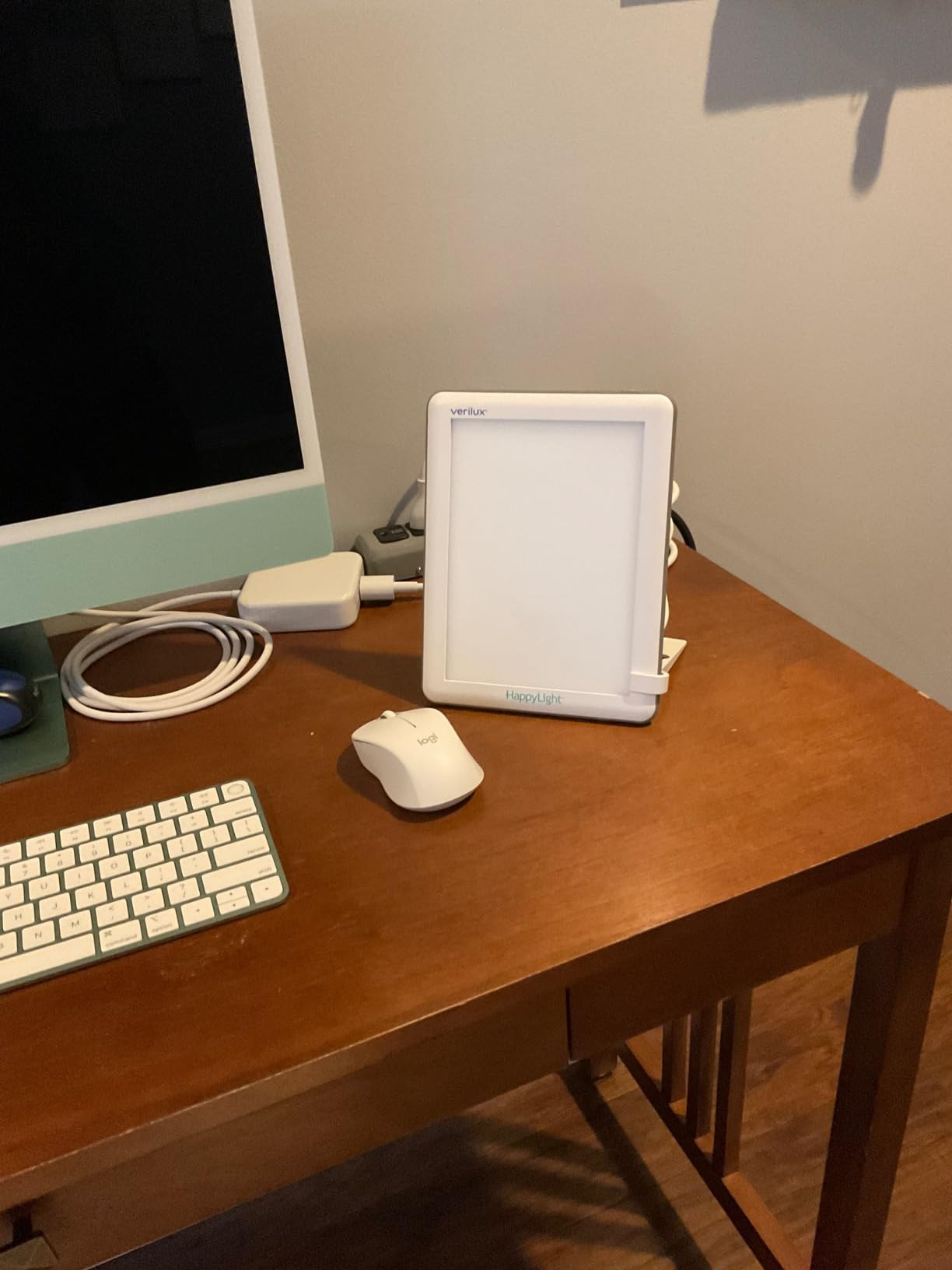 Verilux HappyLight Lucent Light Therapy Lamp LED Bright White Light | Amazon (US)