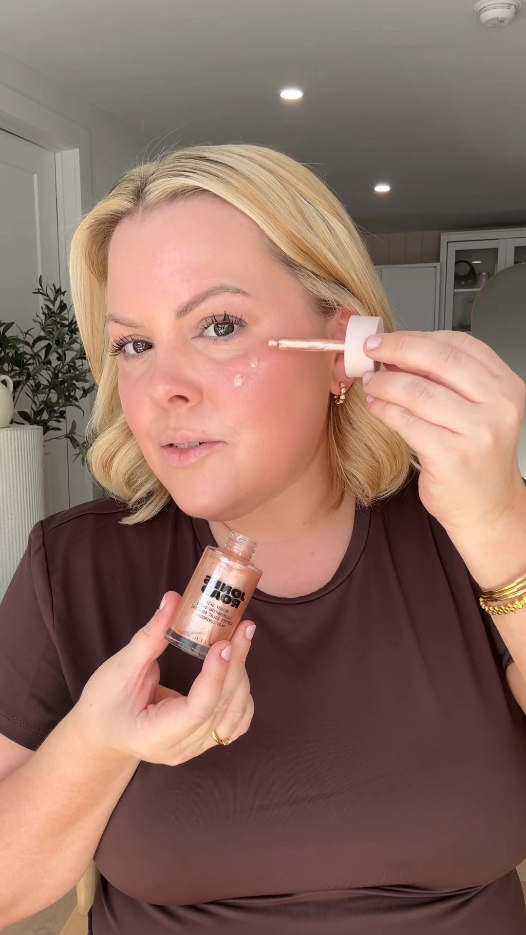A lightweight and natural everyday makeup look

#LTKgrwm #LTKBeauty