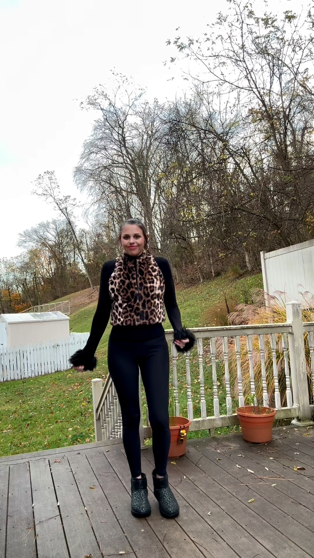 The purrrfect fall to winter transition fit 🖤

#fashion #fitcheck #fallfashion #winterfashion #shein #uggs #leopardprint

#LTKStyleTip #LTKootd #LTKFindsUnder50