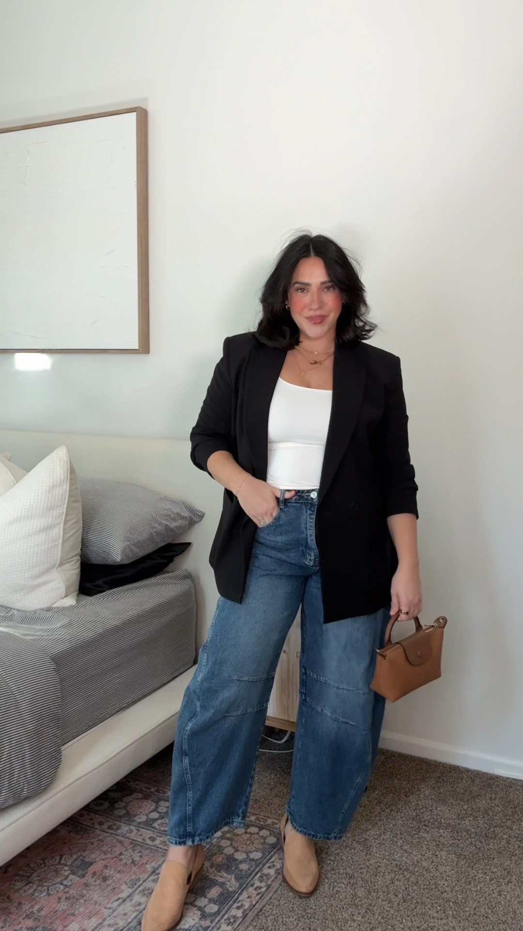 Barrel jeans style with a suit jacket. Size L in all! 

#LTKStyleTip #LTKSeasonal #LTKMidsize