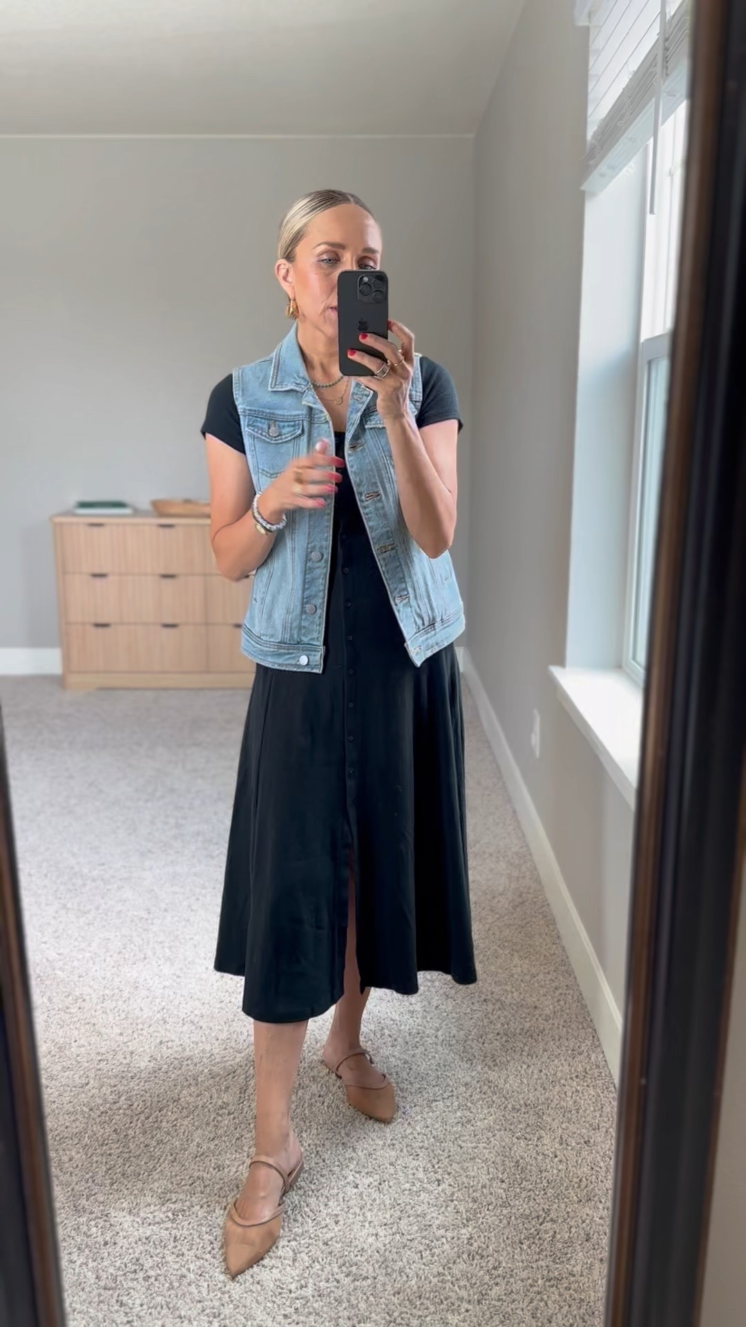 Cute ribbed dress would make the perfect teacher outfit! Wear all year long with jackets, vests and cardigans.  I did true to size. 