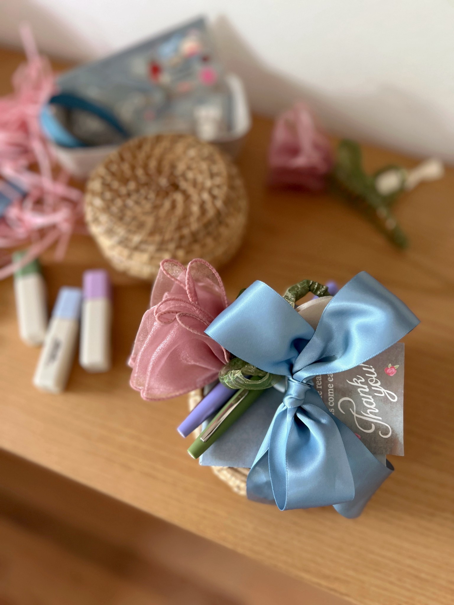 Teacher gift ❤️

Hand-drawn printables can be downloaded on my shop threadmama.com🤍

Suggested paper:
Tags, flags, “about my teacher “ activity: heavy cardstock (I used 100 lb as linked here)

Envelopes: standard copy paper

#teacherappreciation


#LTKFamily #LTKGiftGuide #LTKParties