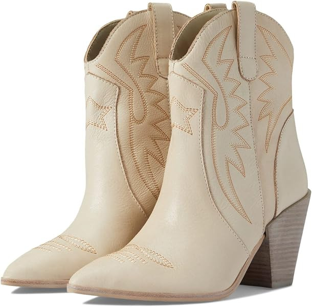 Dolce Vita womens Ginni | Amazon (US)