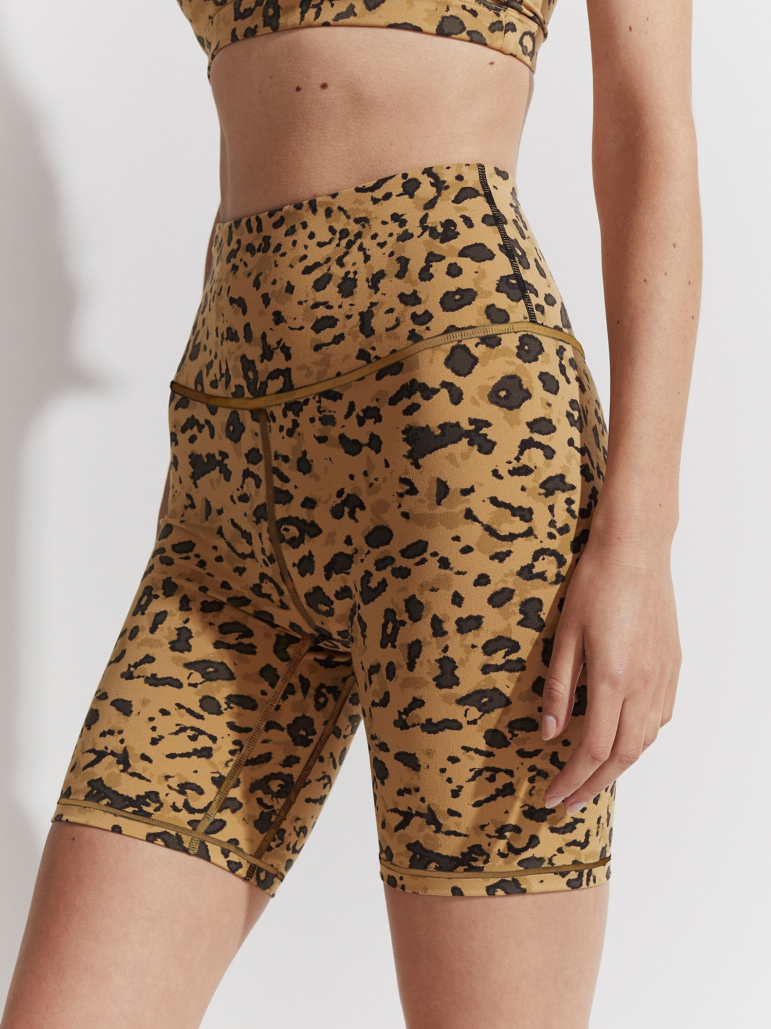 Let's Move Short 7 | Varley USA