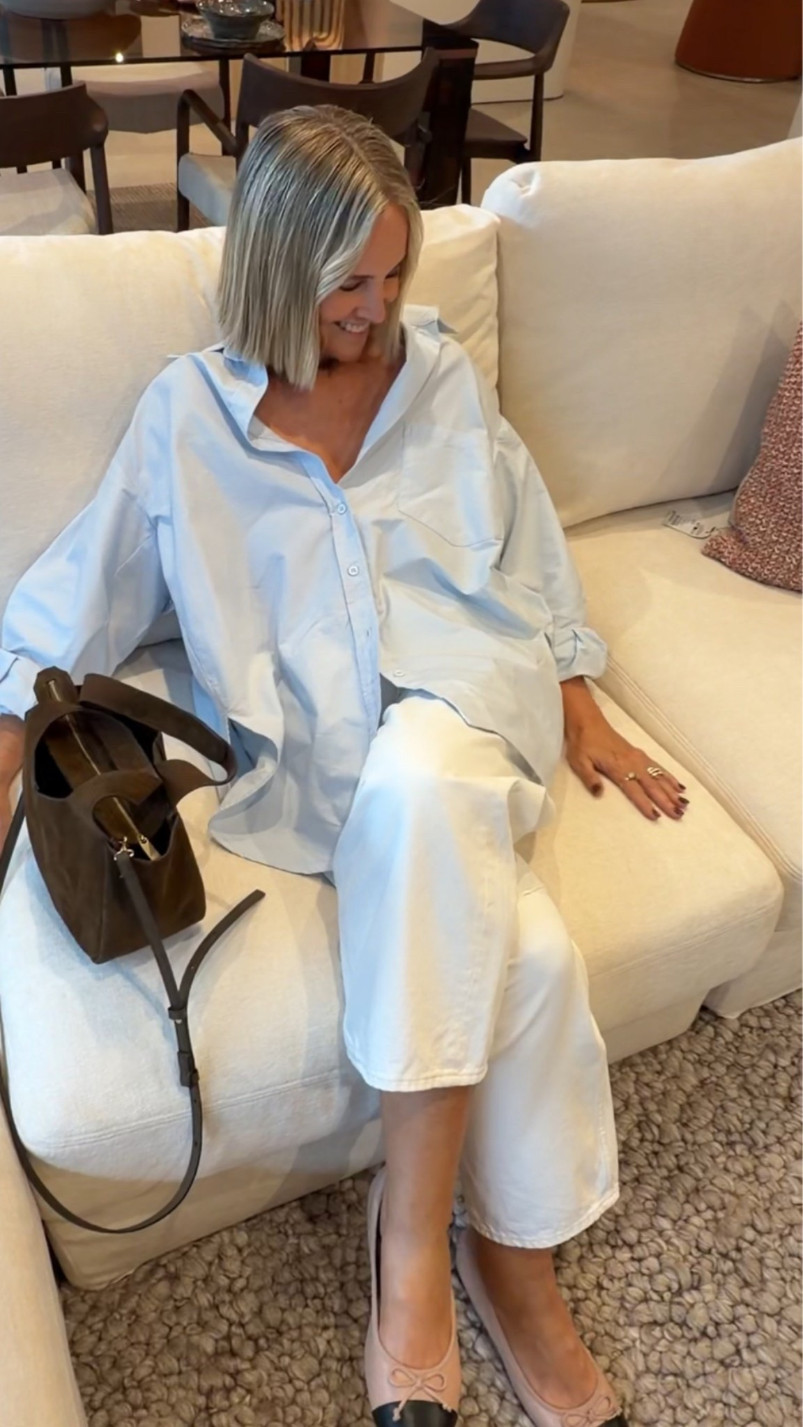 Wearing size 6 in shirt and 29 in jeans

#LTKaustralia #LTKover50style #LTKmidsize