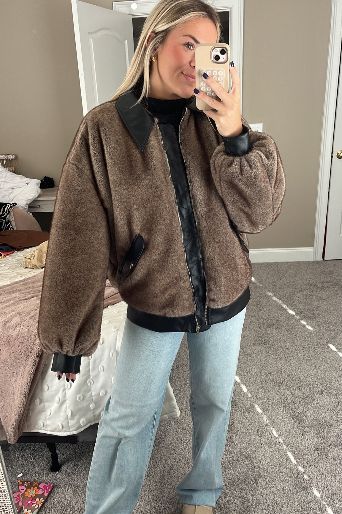 I am so obsessed with this jacket k never want to take it off. The leather details are everything and it is so comfy and keeps me so warm!!! Would repurchase this 100 times! Code Bethany20 gets you a discount!!🤎

#LTKStyleTip #LTKSeasonal #LTKGiftGuide