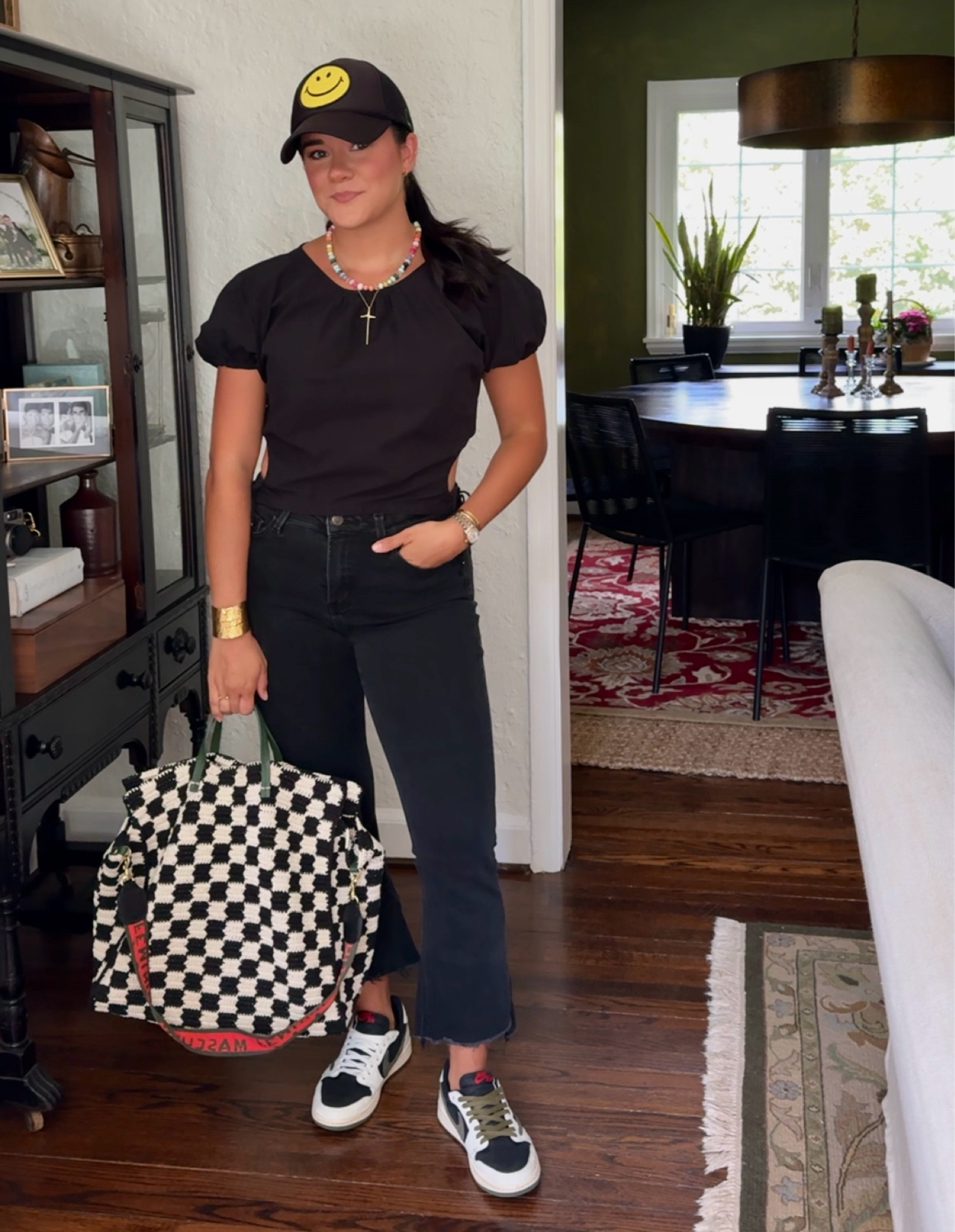 My "edgy" fashion is running errands with dirty hair...😂

#LTKOver40 #LTKStyleTip #LTKActive
