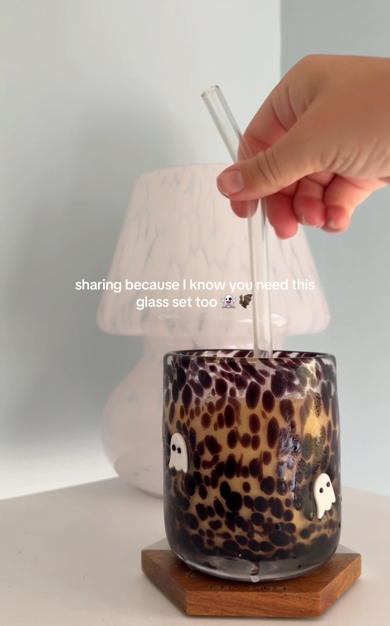 Fall coffee but make it spooky 👻🦇 the quality on this glass set is so nice for the price!

#LTKHalloween #LTKSeasonal