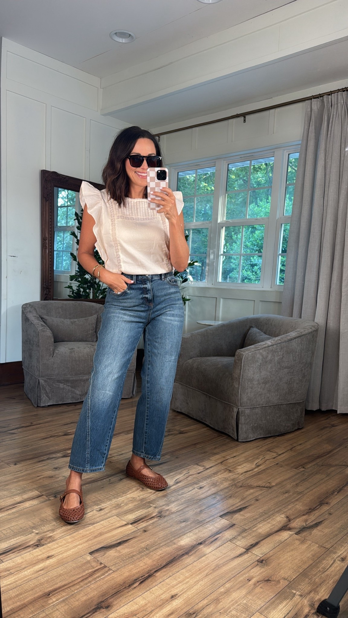 Can’t go wrong with all neutral look that’ll make you look chic and stylish!
Not much effort and you’ll look so put together and elevated.



Summer style  neutral look  elevated look





#LTKFindsUnder50 #LTKPetite #LTKStyleTip