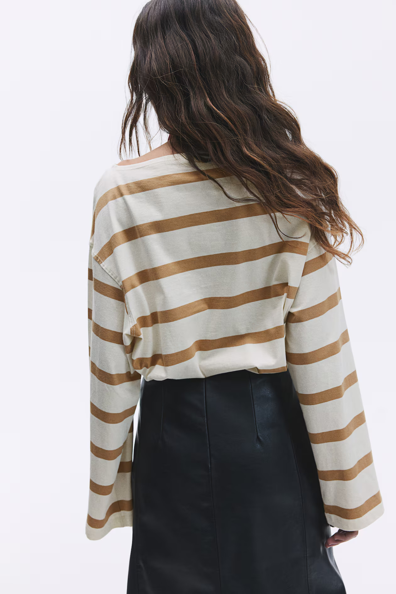 White/Beige striped | H&M (UK, MY, IN, SG, PH, TW, HK)