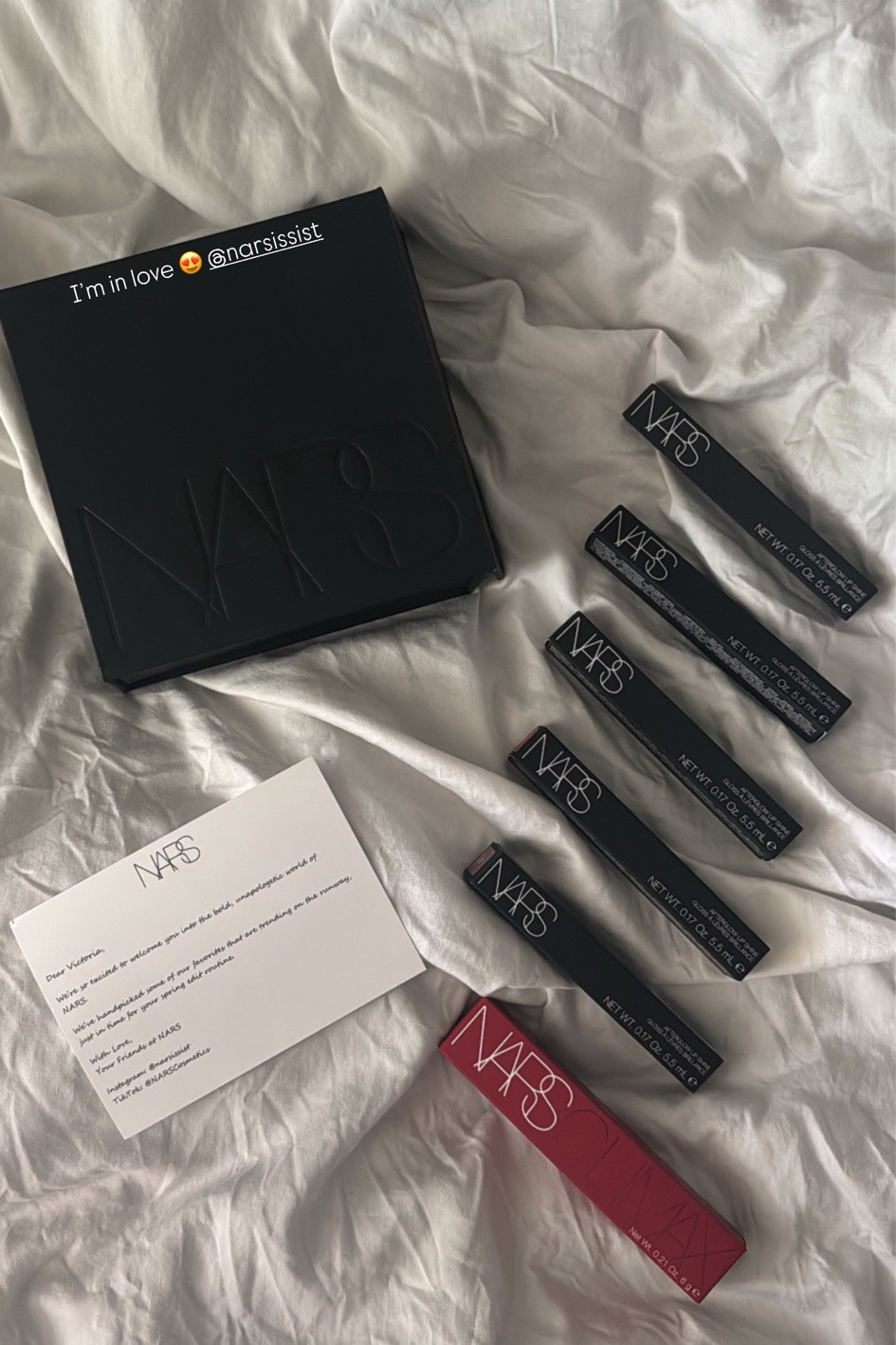 The after glow lip gloss 

#LTKStyleTip #LTKFindsUnder50 #LTKPets