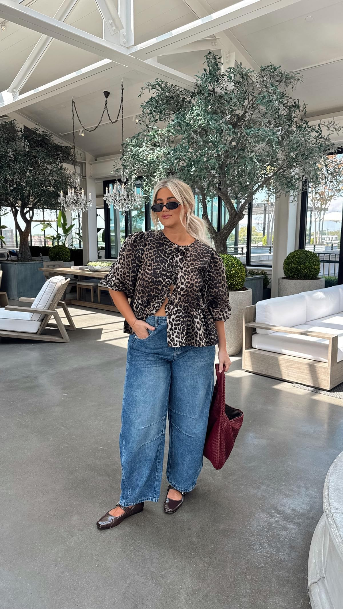 Todays outfit!! 🫶🏼 I’m wearing a size large in the top & a 12 in the jeans. | Amazon (US)