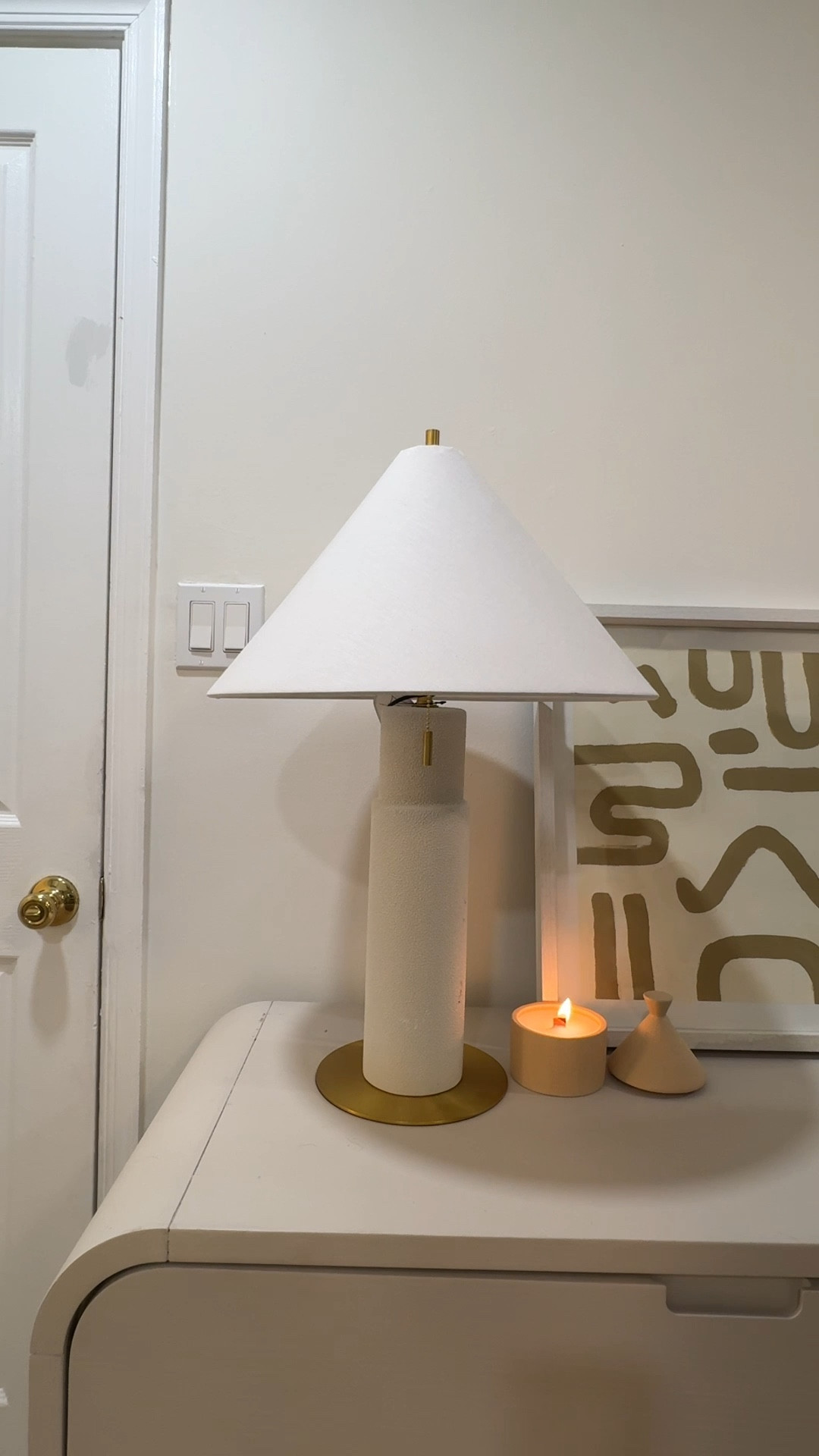 This chic home decor collection is everything you need to create a cozy, stylish vibe you’ll absolutely adore! @target has been coming through with the trendy pieces & timeless pieces —and it’s super affordable! Don’t wait, check it out now and give your home that fabulous makeover it deserves! 
Target
Target Fashion
Target Fall Fashion
Target Fall
Target Home
Fashion
Fall
Fall Fashion
Home
Home Decor
Home Decor Living Room
Home Organization

#LTKVideo 

#LTKFindsUnder100 #LTKHome