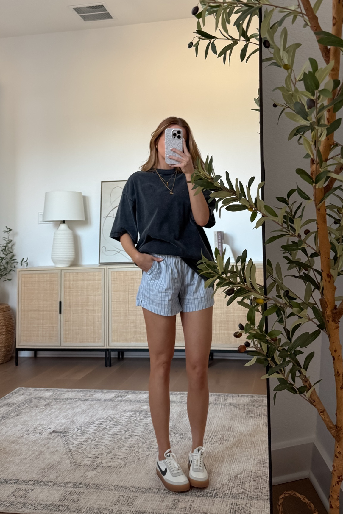 tee: medium // shorts: xs 