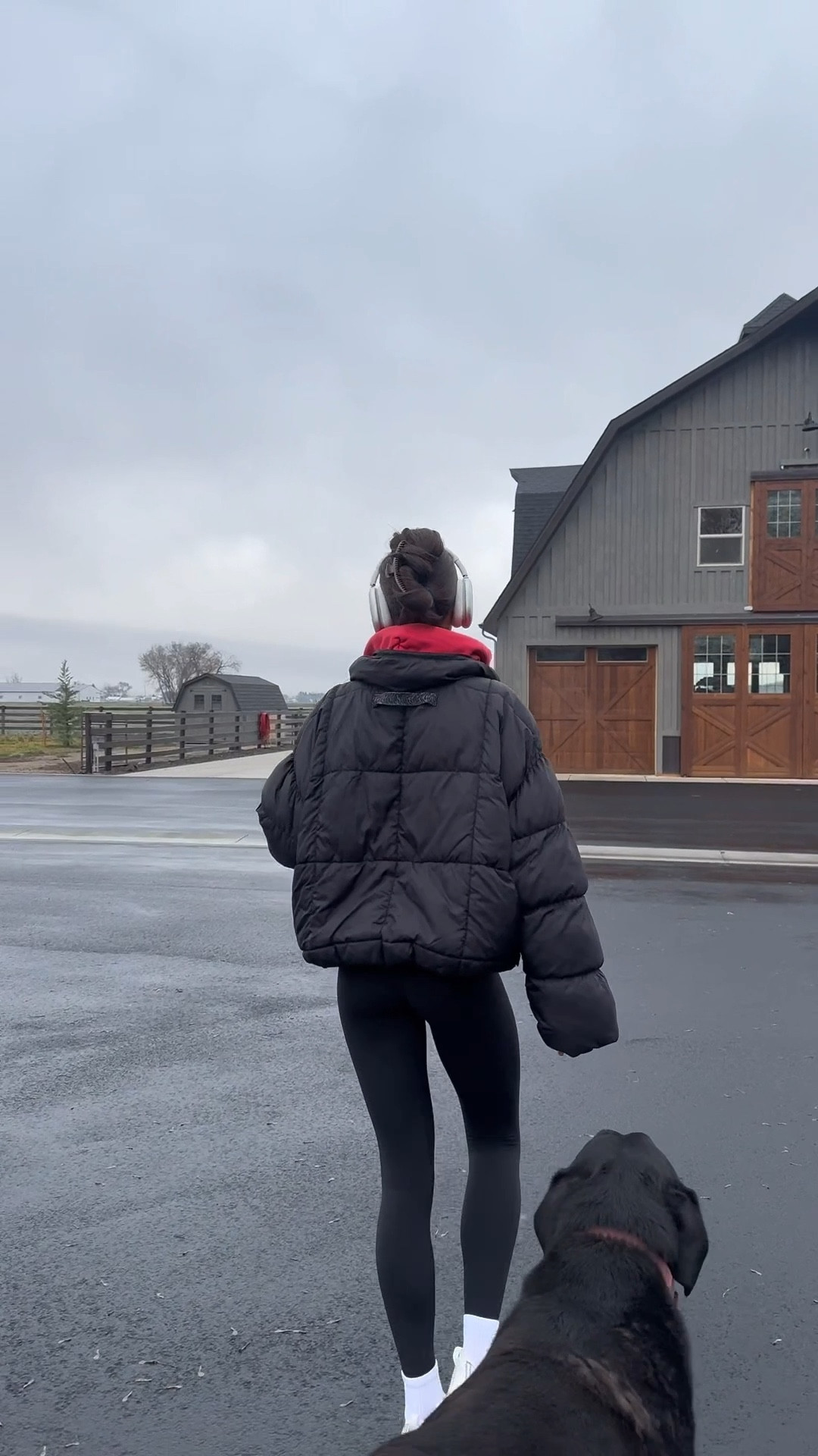 Exact hoodie is from akimbo club!