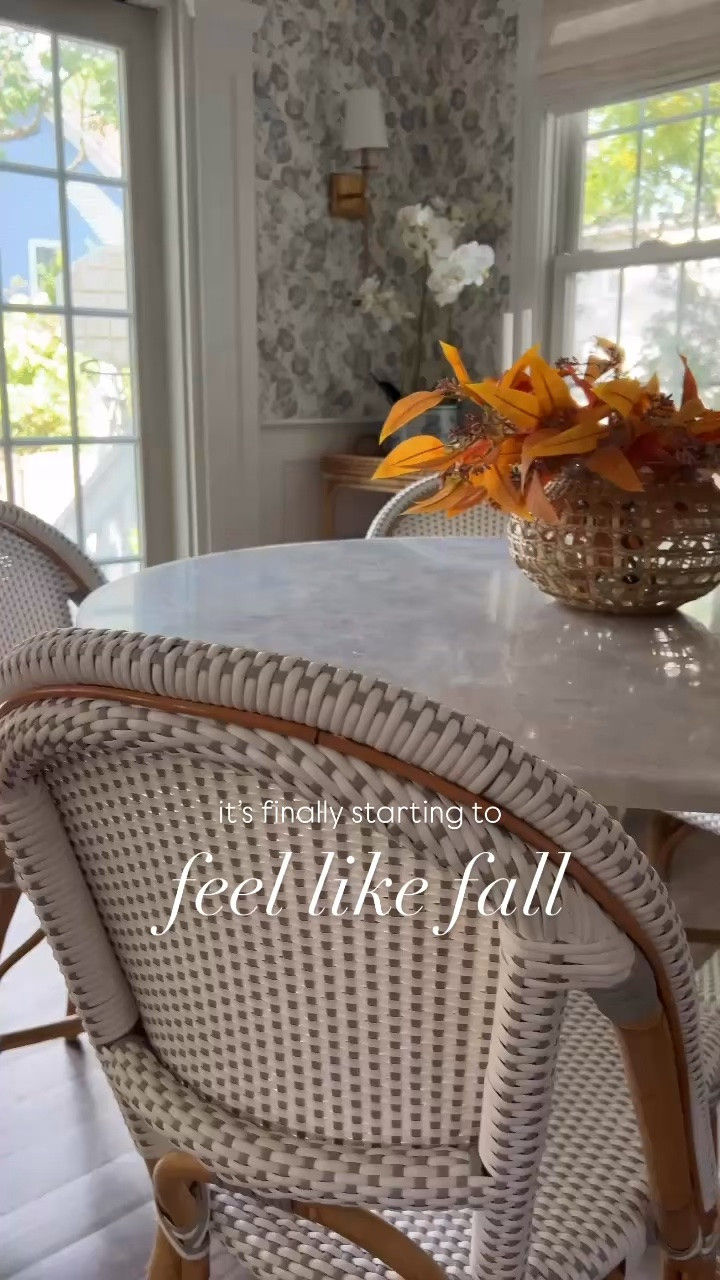 It’s finally starting to feel like fall and I’m ready for it 🍂

Some of my favorite fall branches and decor are all on sale (even these dining chairs, which we’ve been using for YEARS are on major sale in so many gorgeous designs and colors)

#LTKSaleAlert #LTKHome #LTKSeasonal