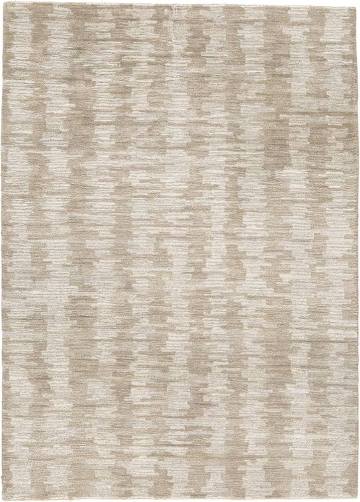 Signature Design by Ashley Abanlane Modern Medium Pile 5 x 7 Foot Area Rug, Brown & Beige | Amazon (US)