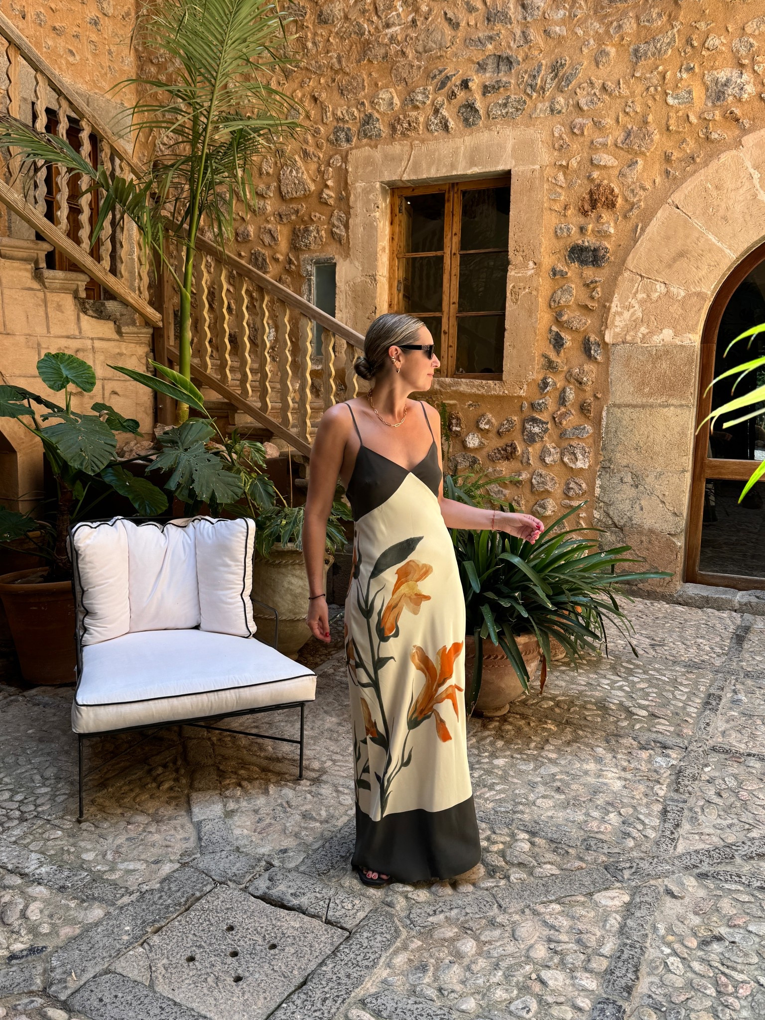 Holiday Evening Dress 

Date night | dress | travel | July | holiday | evening | dinner | SIRTHELABEL

#LTKtravel #LTKsummer #LTKdatenight