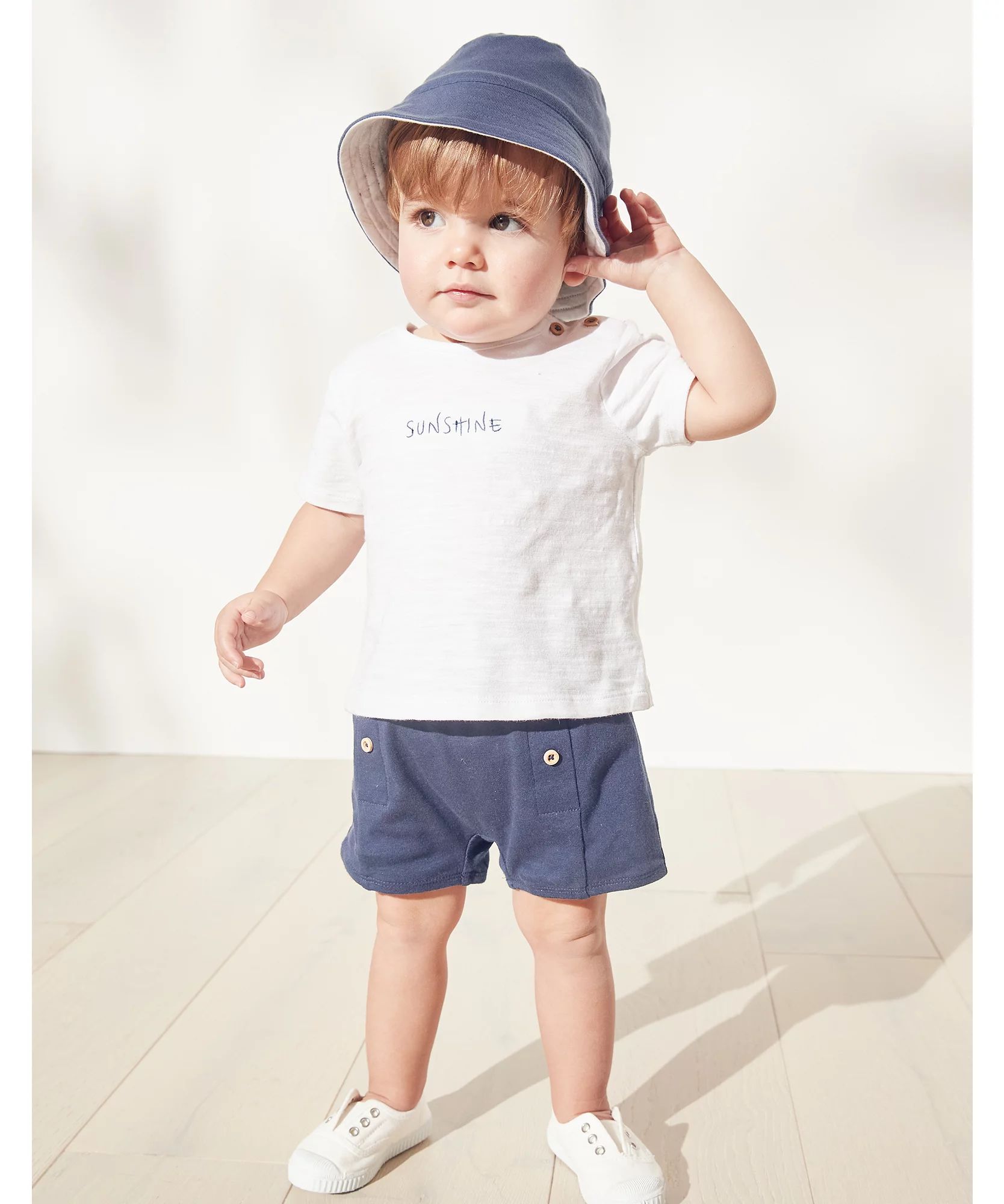 T-shirt, Shorts & Hat Set | The White Company (UK)