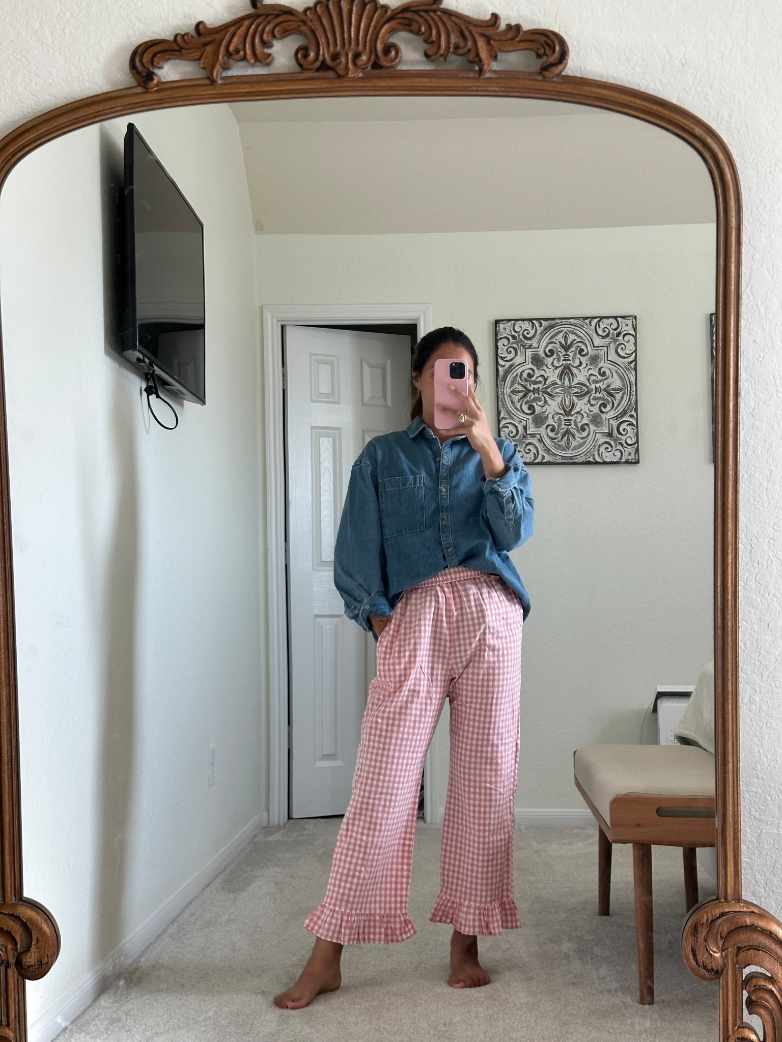 Pink pants is from an Amazon set but I wear both items together and separately! SO cute!!

#LTKStyleTip #LTKPetite #LTKFindsUnder50