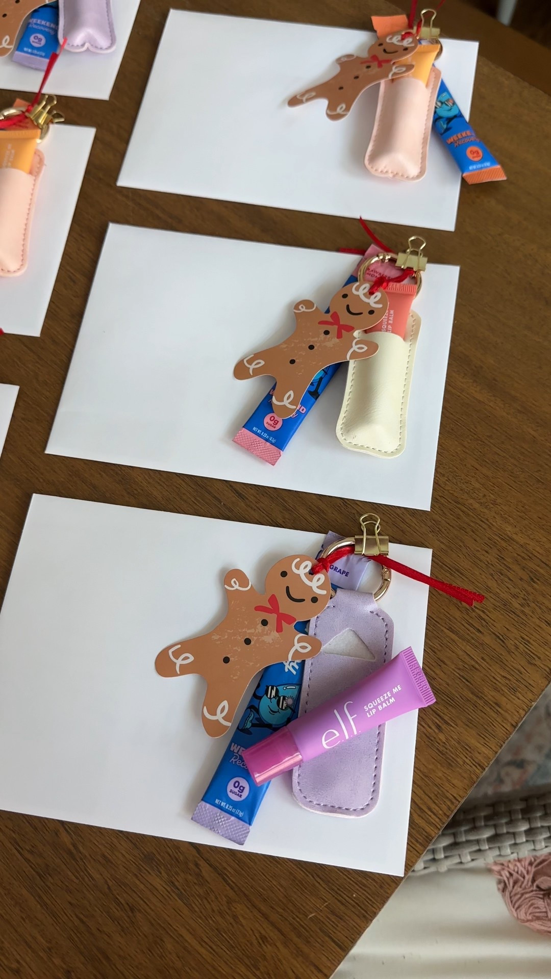 Quick and easy little gift idea I just clipped onto our Christmas cards!
.


#LTKSeasonal #LTKHoliday #LTKGiftGuide