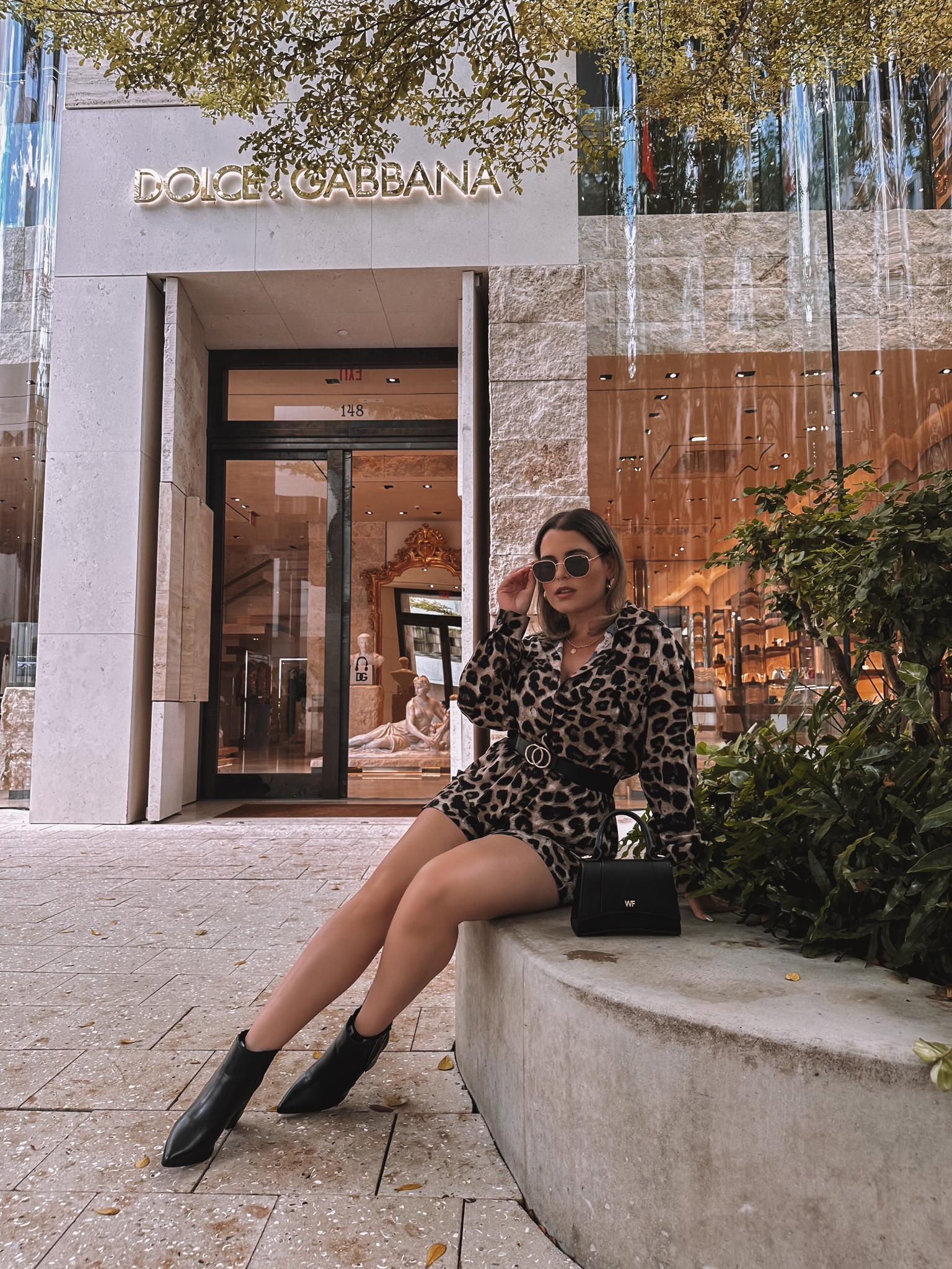 Cute leopard print romper 🐆
.
.
.
#sheinoutfits #leopardromper #romperoutfits #leopardprint #chicoutfits #streetstyle #cheetahprint #aestheticoutfits #beltedoutfits 

#LTKstyletip #LTKunder50 #LTKunder100