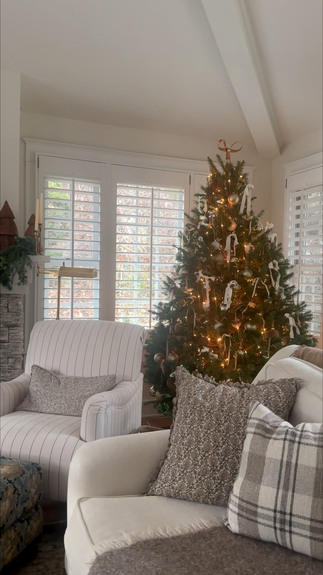 The golden hour of December 🤍

#LTKHoliday #LTKHome