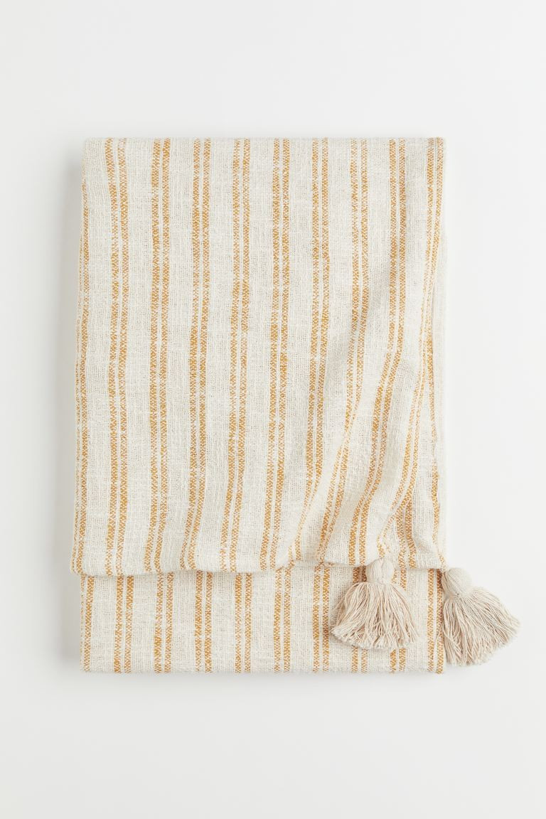 Tasseled Throw | H&M (US + CA)