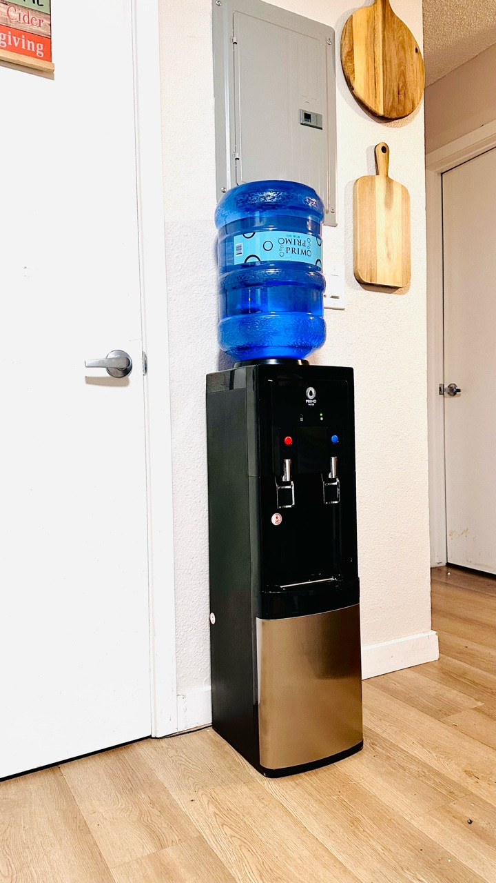Got tired of hauling bottle water so we invested in a Primo Water® Top Loading 2 Temp (hot/cold) Water Dispenser. The water is nice and cold, and the hot water is perfect for tea! 

I linked it on my LTK page! 

#waterdispenser #wthomedecor #homeimprovement #loweshomeimprovement #instagood #cornerofmyhome #kitchen