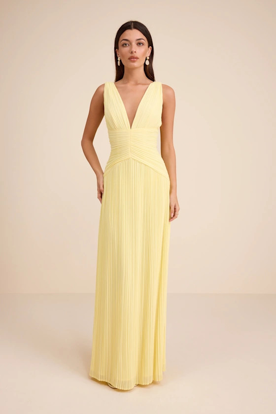 Kelina Light Yellow Pleated Drop Waist Maxi Dress | Lulus