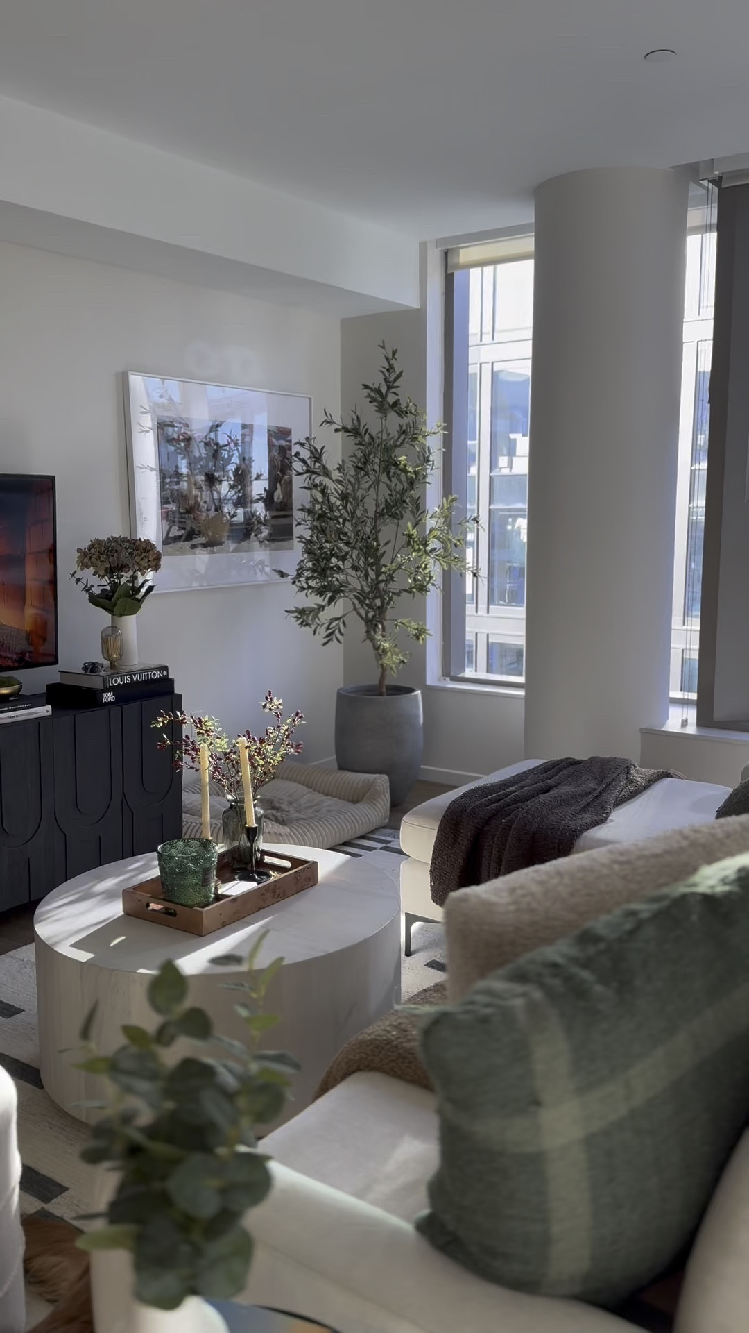 LIVING ROOM DECOR

#LTKHome
