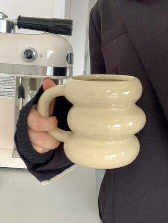 1pc Irregular Design Ceramic Circle Handled Mug | SHEIN