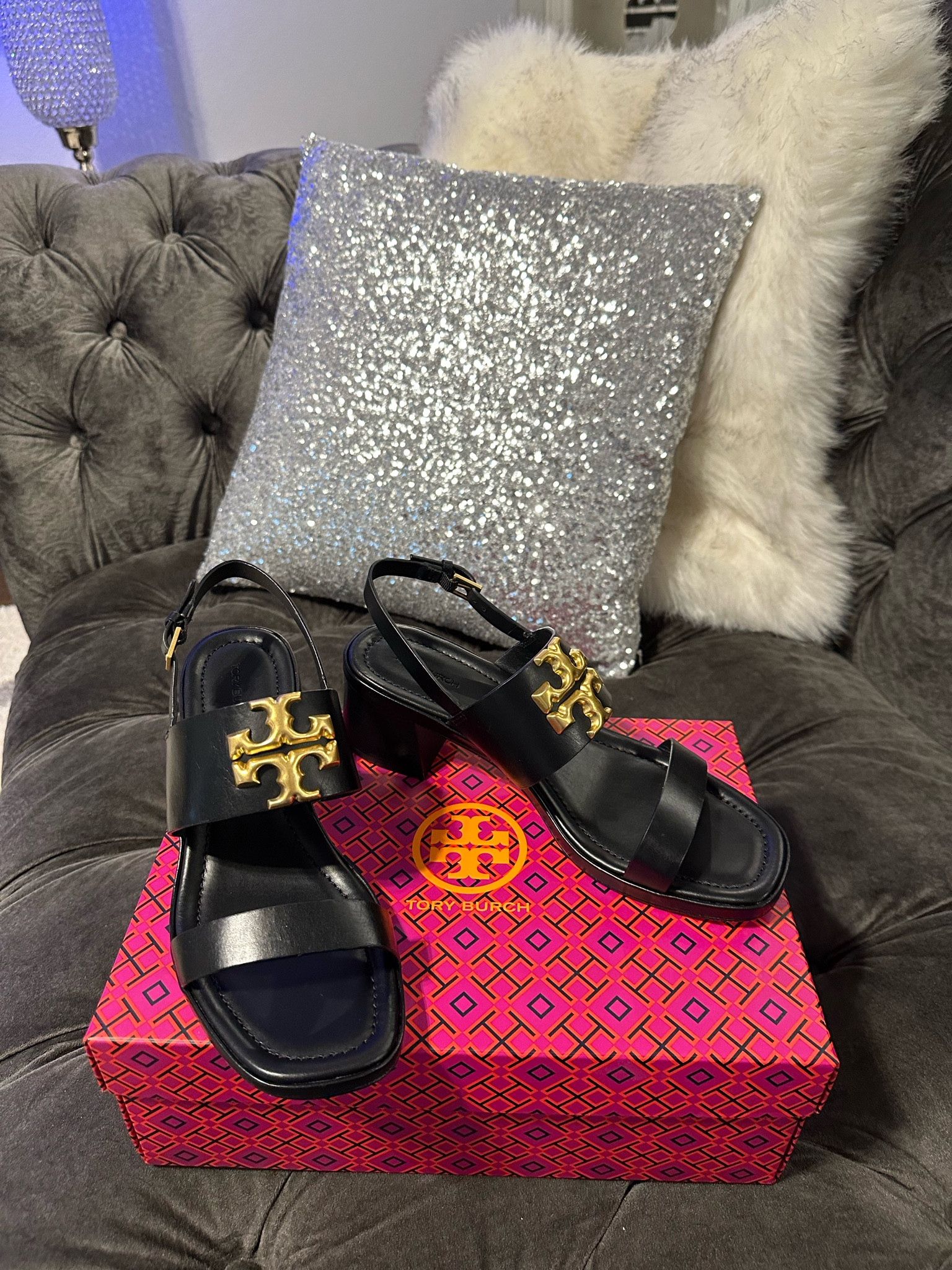 Tory Burch heels 💜

#LTKSeasonal #LTKHoliday #LTKGiftGuide