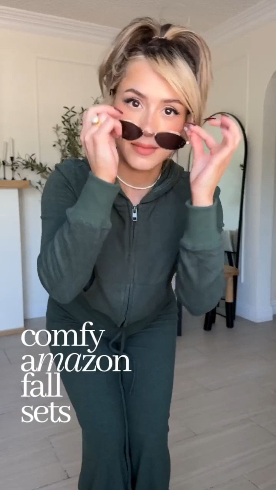 My go to fall set 🤩



#LTKFindsUnder50 #LTKootd #LTKTravel