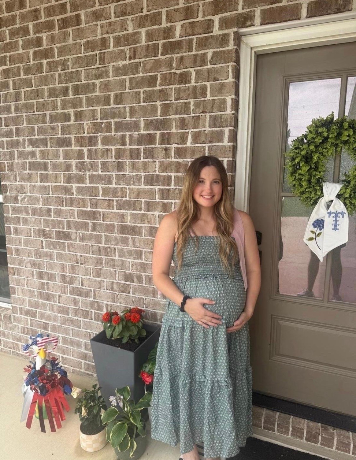 Sweet little baby shower dress from Amazon! 
I’m wearing a size small. Has a ton of stretch and the most adorable blush pink tie sleeves. 

Amazon finds, Amazon dress, bump friendly, bump friendly dress, maternity dress, baby shower dresses, baby girl, fall dress

#LTKWedding #LTKBump #LTKSeasonal