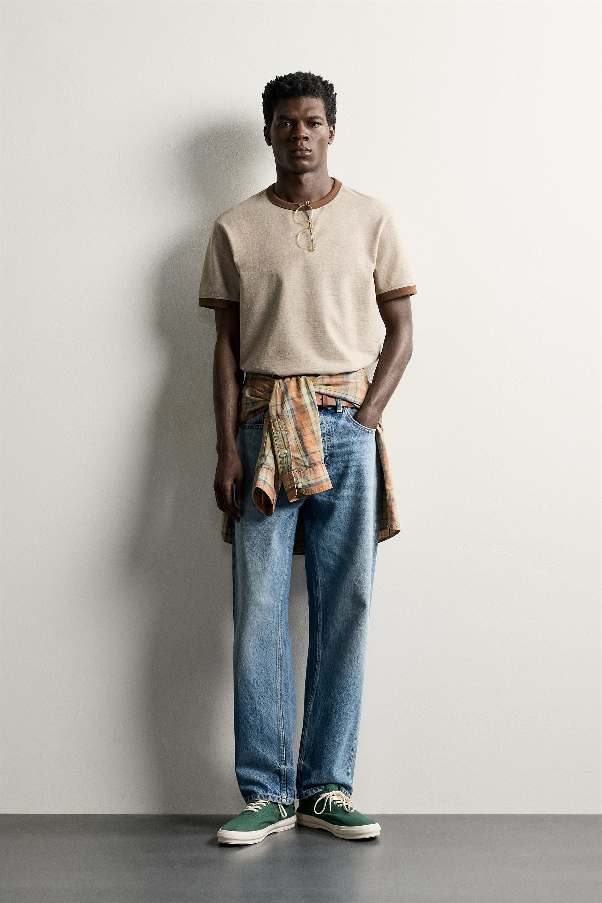 Zara - Contrast Regular Fit T-Shirt - Mink Brown - M - Man | Zara US