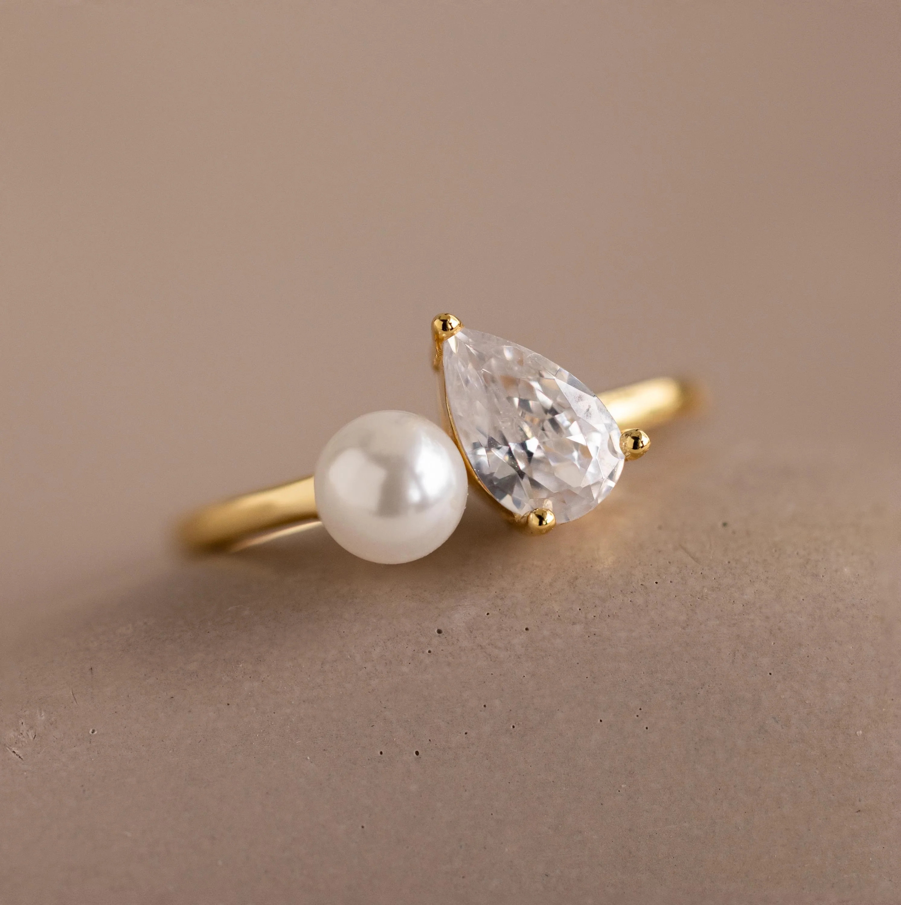 Pearl & Diamond Gemstone Toi et Moi Ring | Caitlyn Minimalist | Caitlyn Minimalist